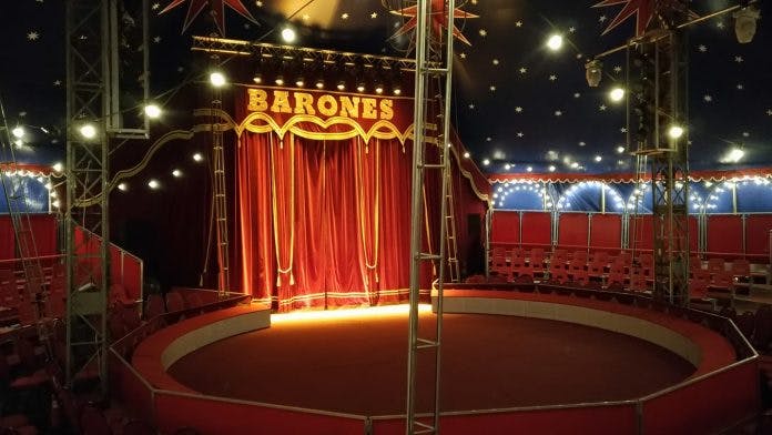 foto: €6 korting op je ticket bij Circus Barones in Menen!  (RANG 1 en LOGE)